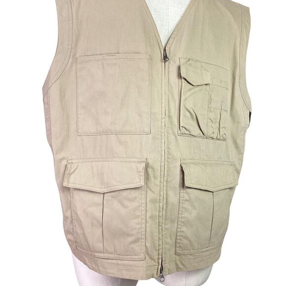 Duluth Trading Vest Mens XL Tan Utility Tradesman Full Zip Nylon Vented Pockets - Picture 2 of 6